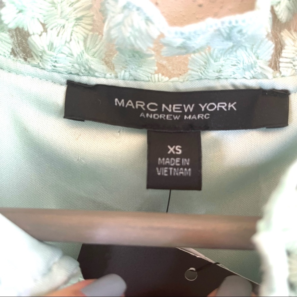 Marc NY Andrew Marc Lace 3/4 Sleeve Mint Tunic Size XS NWT - Picture 9 of 9